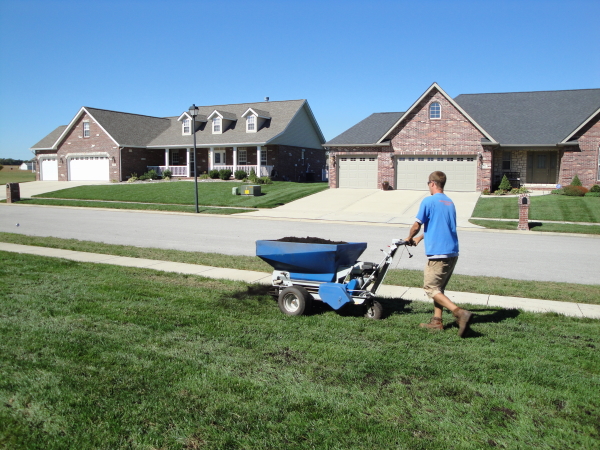 Compost Topdressing To Improve Soil Structure Turfgator